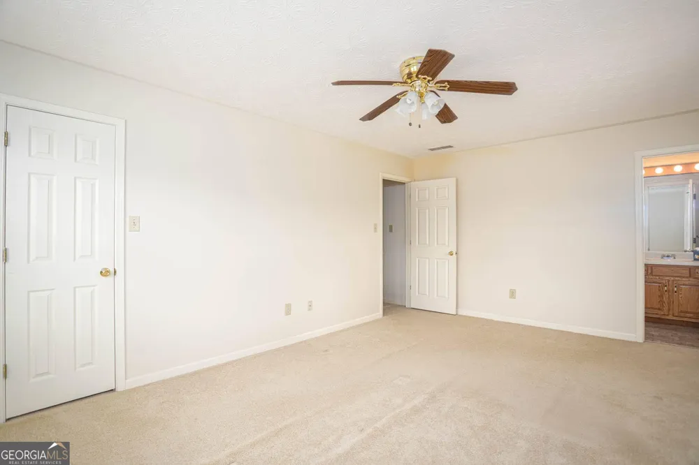 195 Skyview DR Social Circle, GA 30025