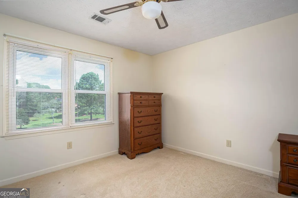 195 Skyview DR Social Circle, GA 30025