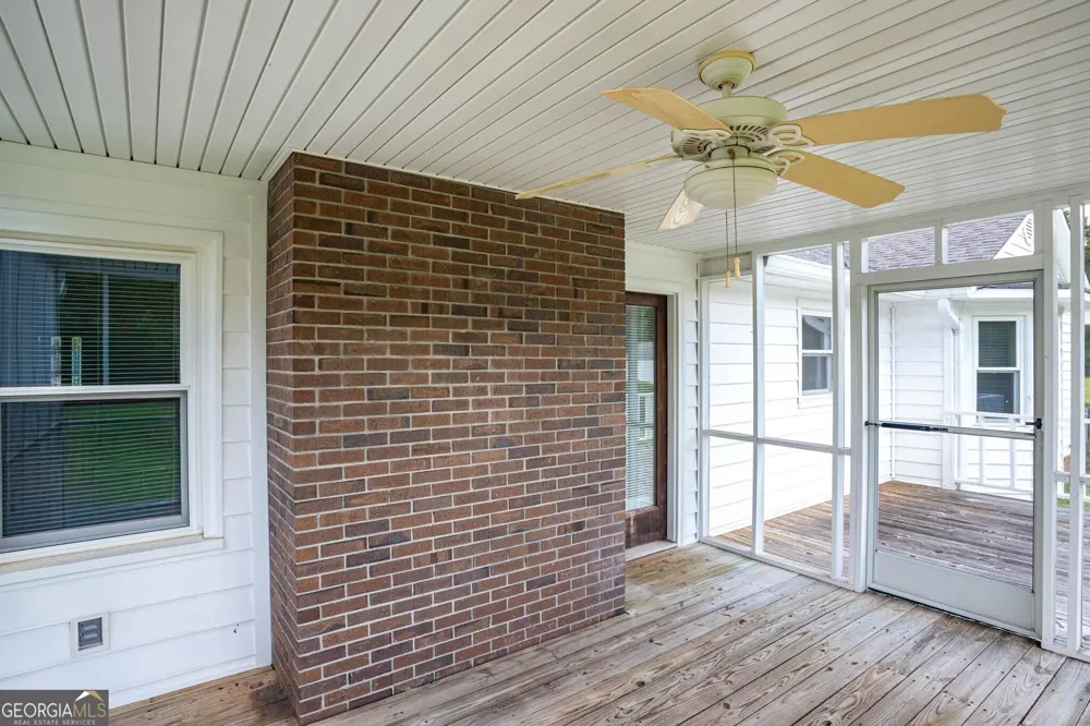 195 Skyview DR Social Circle, GA 30025
