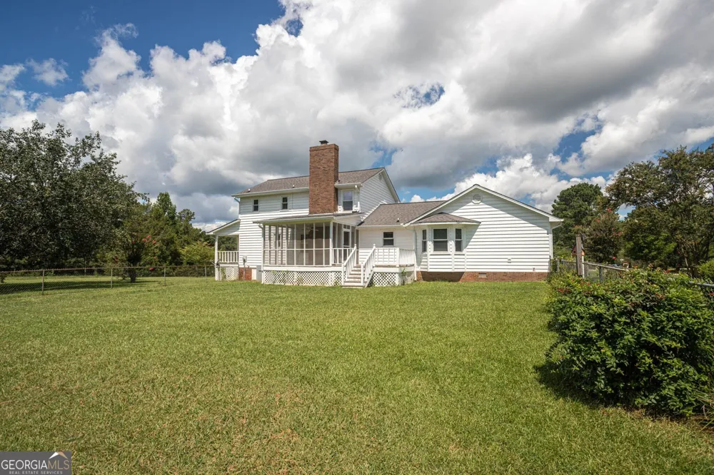 195 Skyview DR Social Circle, GA 30025