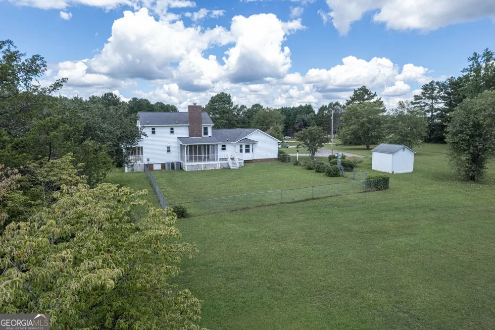 195 Skyview DR Social Circle, GA 30025
