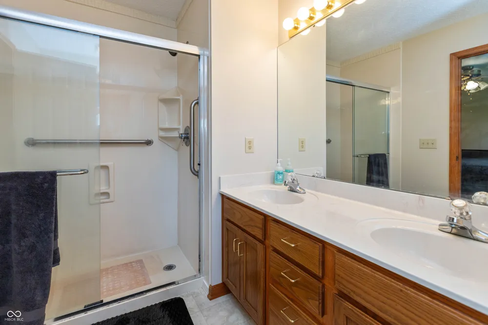 1395 Renee Drive Plainfield, IN 46168