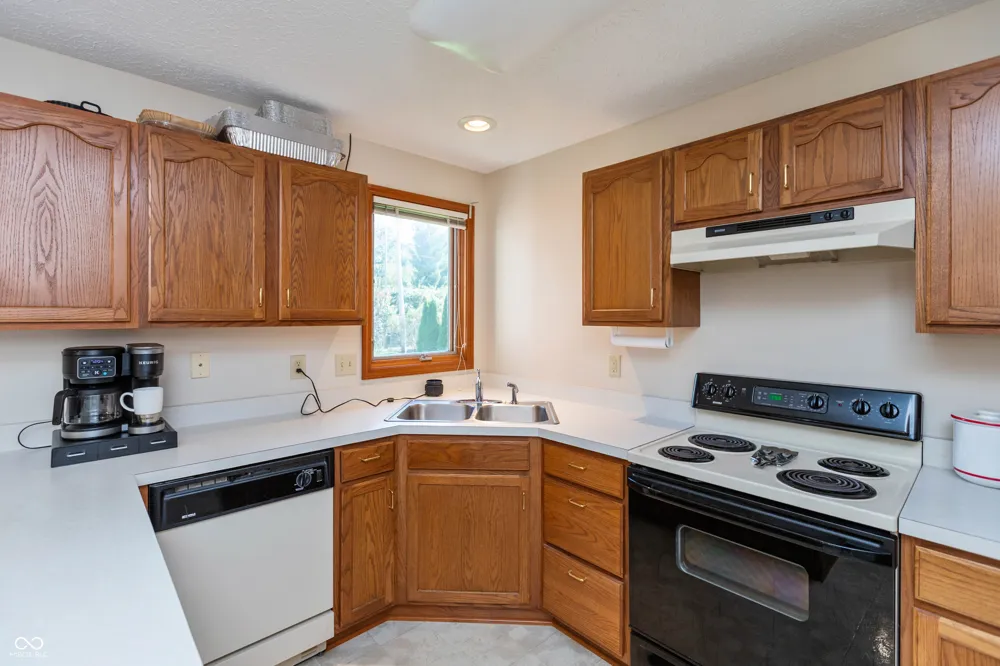 1395 Renee Drive Plainfield, IN 46168