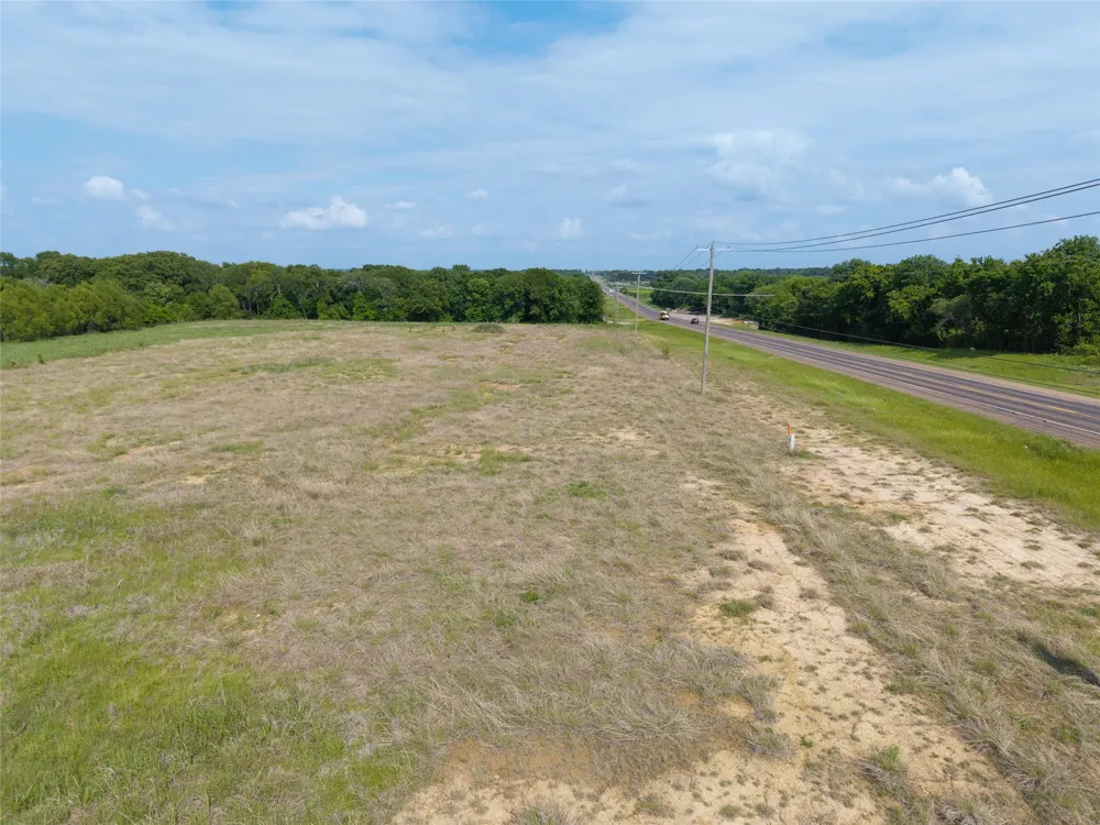E Main Street Gun Barrel City, TX 75156