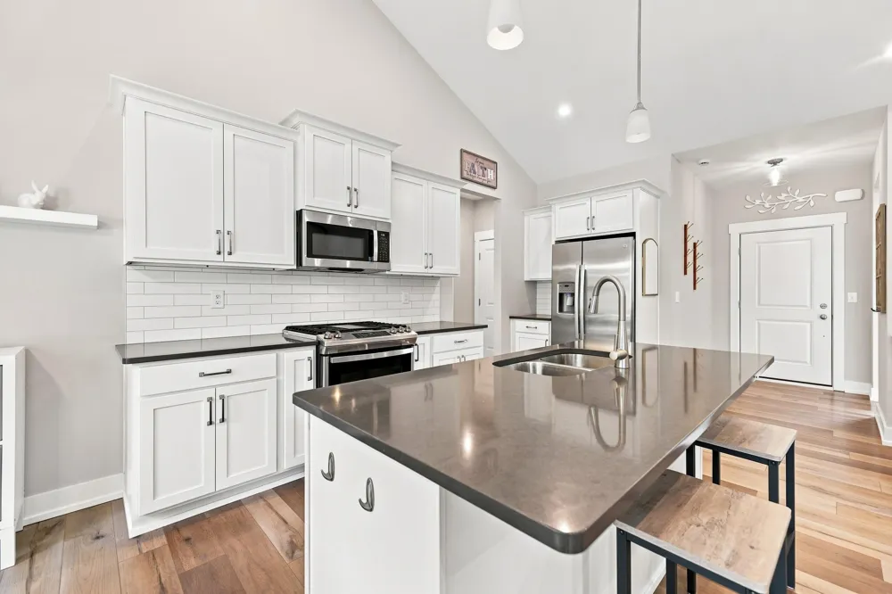 6927 Caliburn Drive SE Caledonia, MI 49316