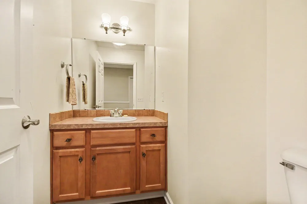 6166 Gleneagle Highlands Drive Hudsonville, MI 49426