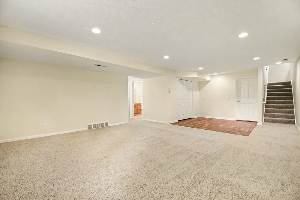 6166 Gleneagle Highlands Drive Hudsonville, MI 49426