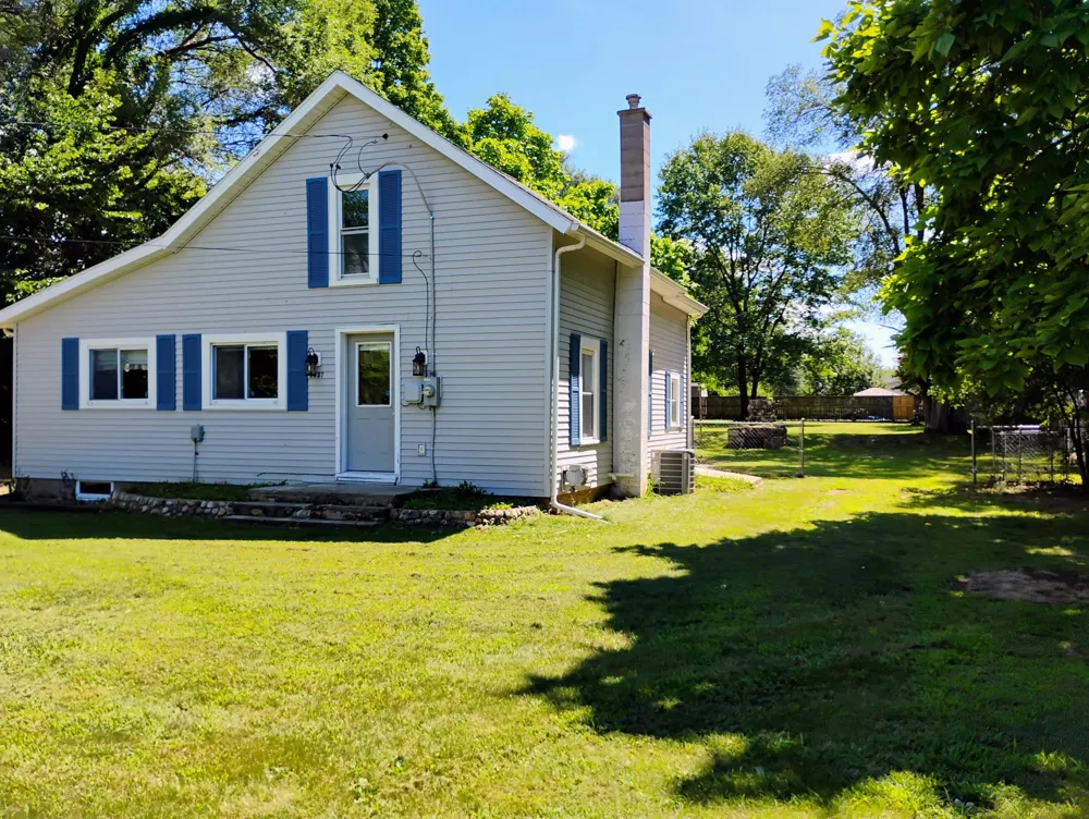3957 Flansburg Road Jackson, MI 49203