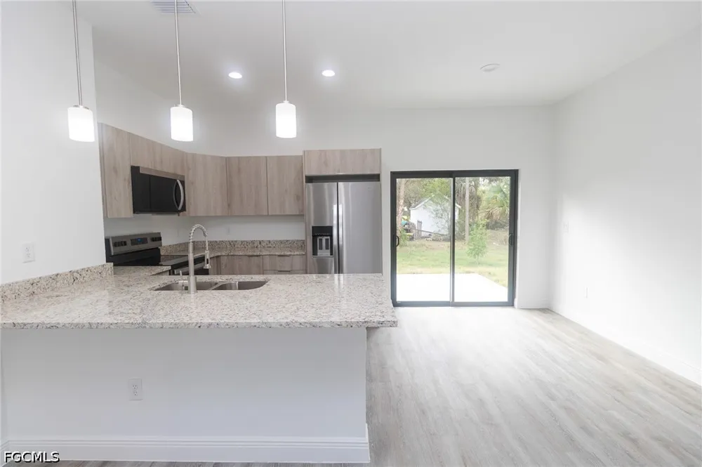 Olive Court Labelle, FL 33935