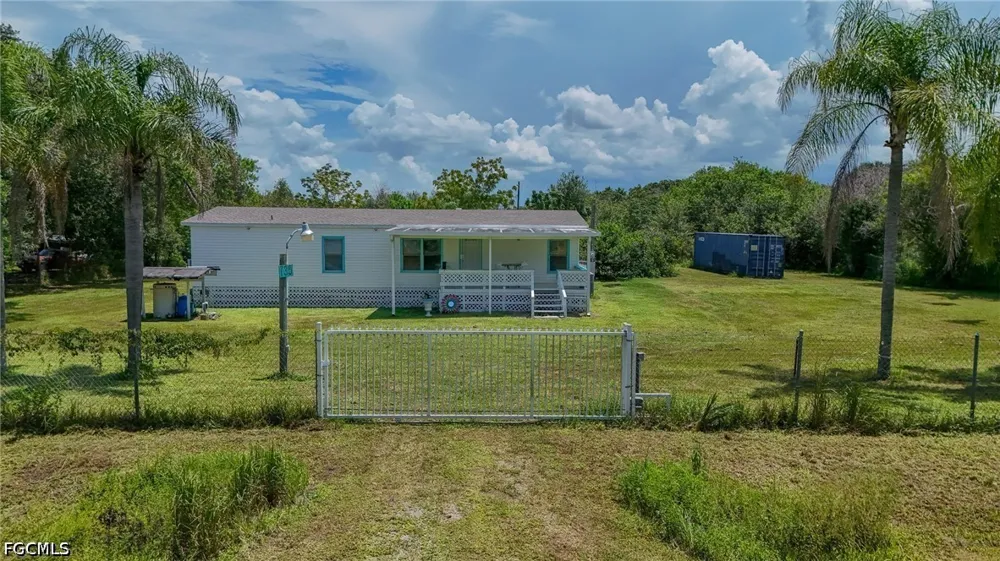 Granja Street Clewiston, FL 33440