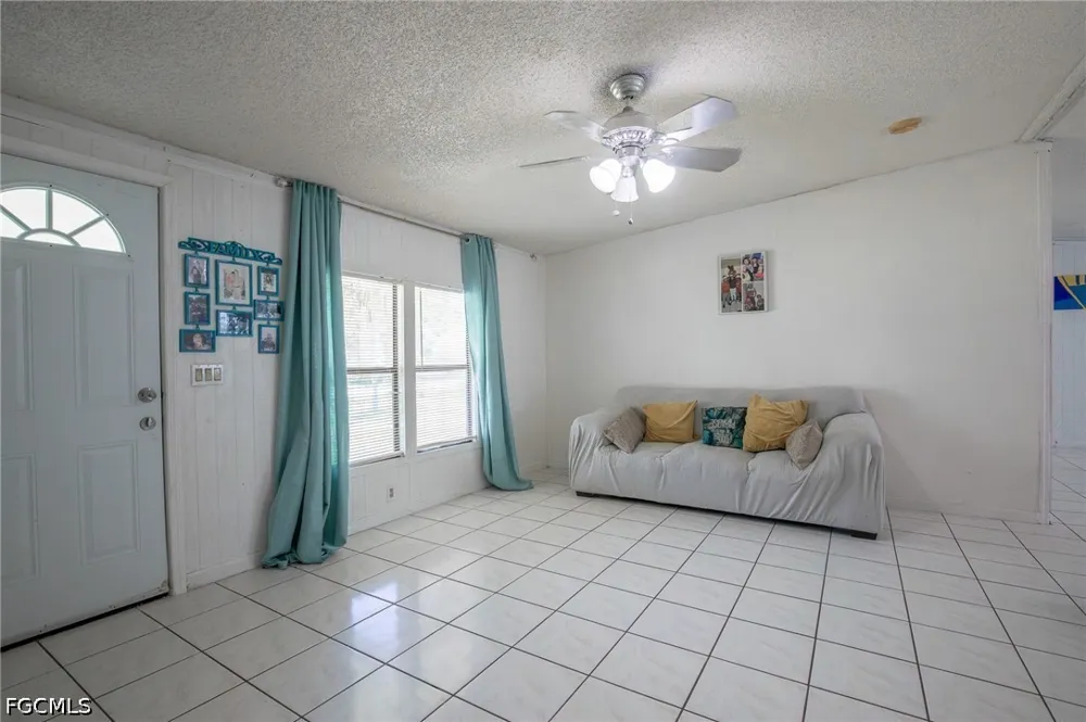 Granja Street Clewiston, FL 33440
