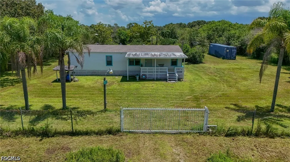 Granja Street Clewiston, FL 33440