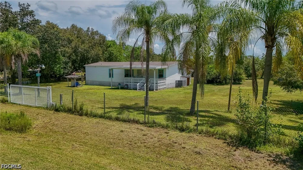 Granja Street Clewiston, FL 33440