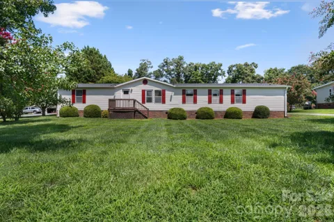 172 Baxter Way