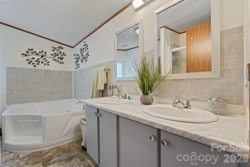 172 Baxter Way Forest City, NC 28043
