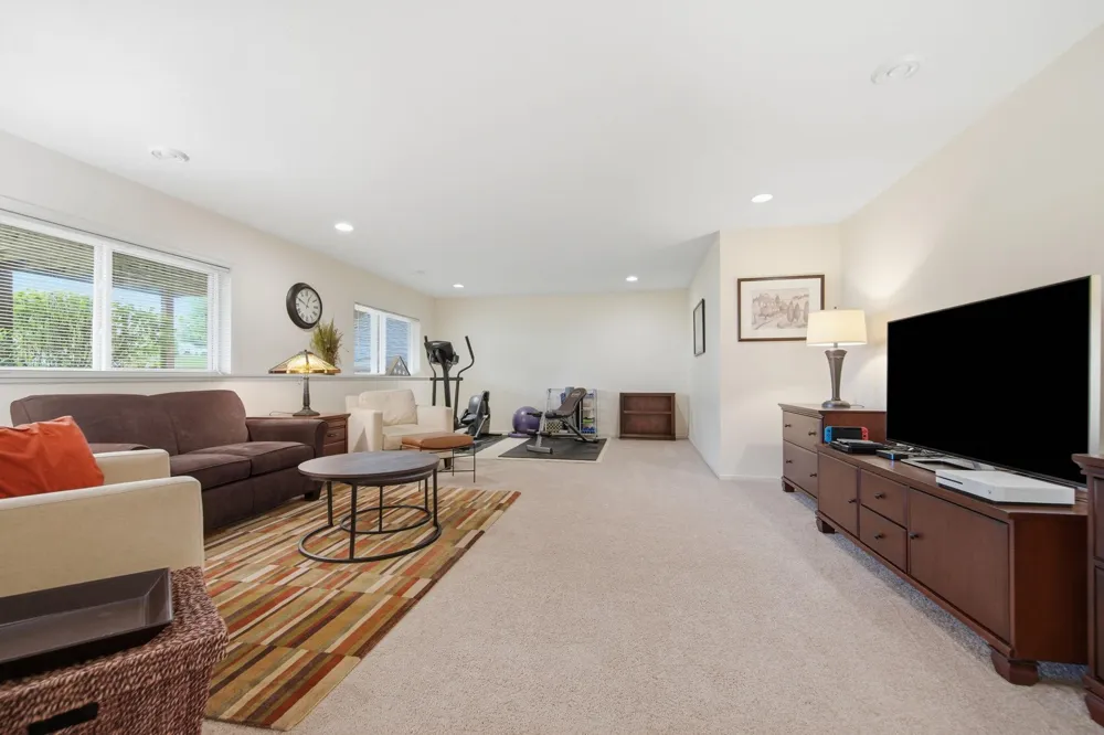 3116 Lowell Court Stillwater, MN 55082