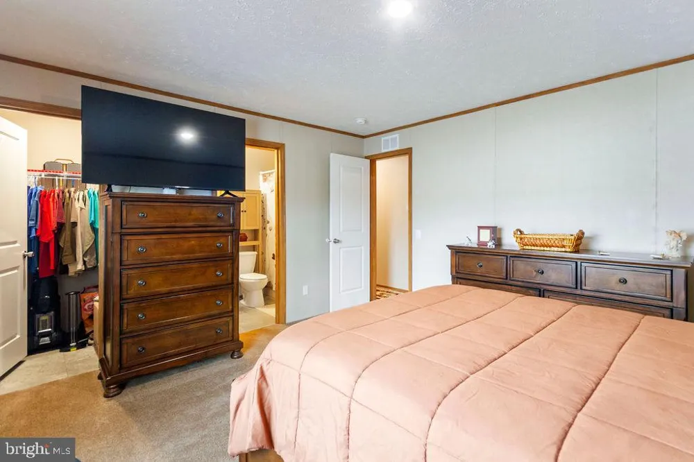 2126 SCULL STREET Lebanon, PA 17046