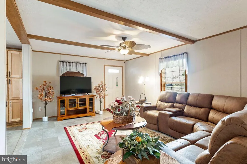 2126 SCULL STREET Lebanon, PA 17046