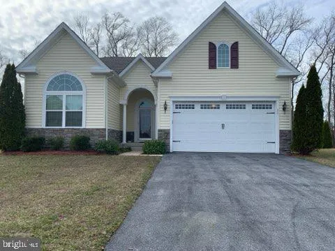 80 FAIRWAY DRIVE