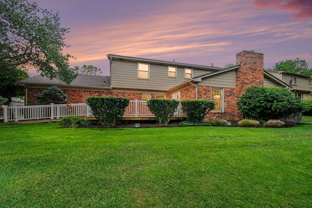 34214 Old Timber Road Farmington, MI 48331