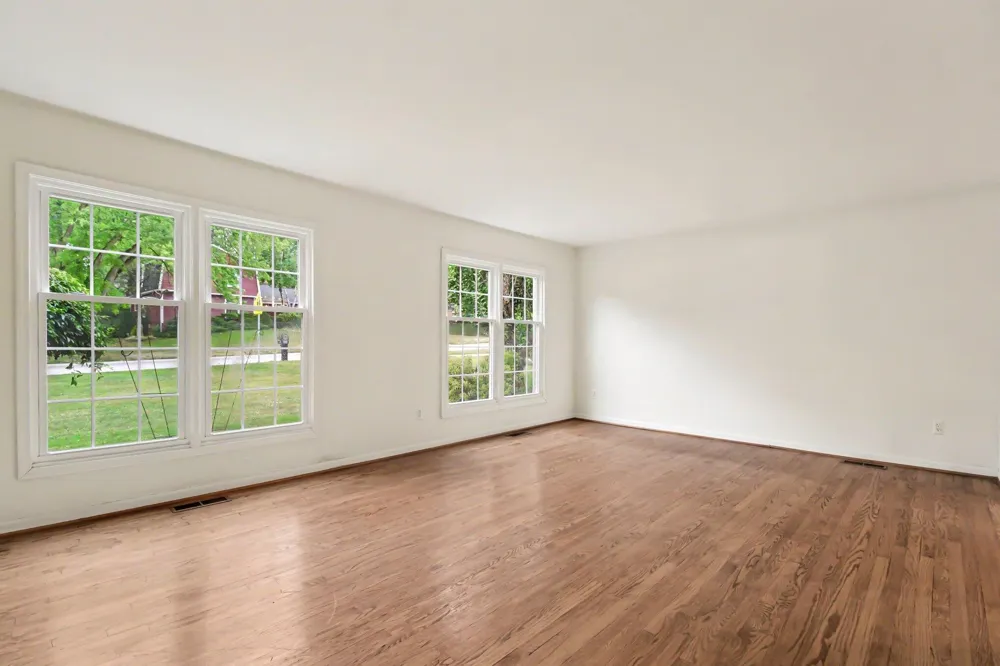 34214 Old Timber Road Farmington, MI 48331