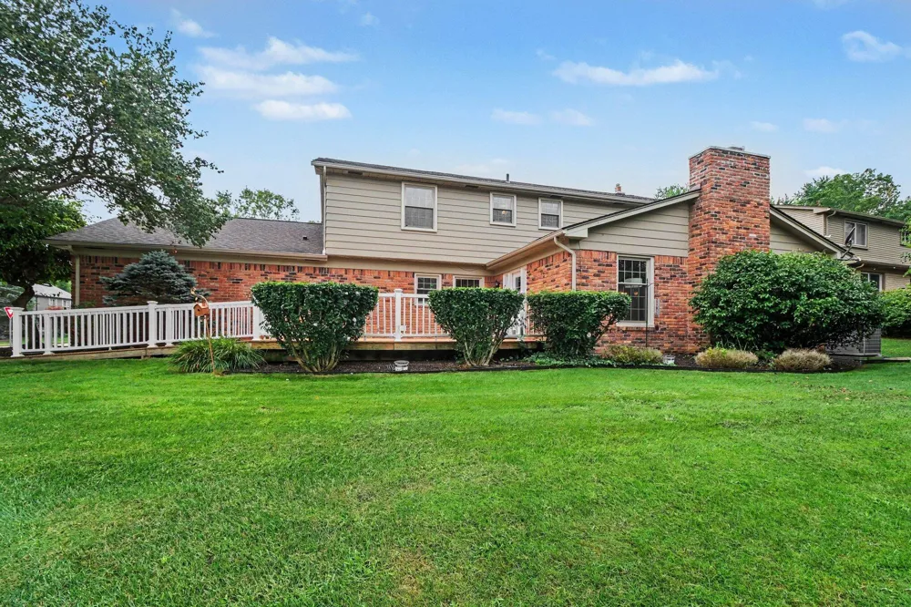 34214 Old Timber Road Farmington, MI 48331