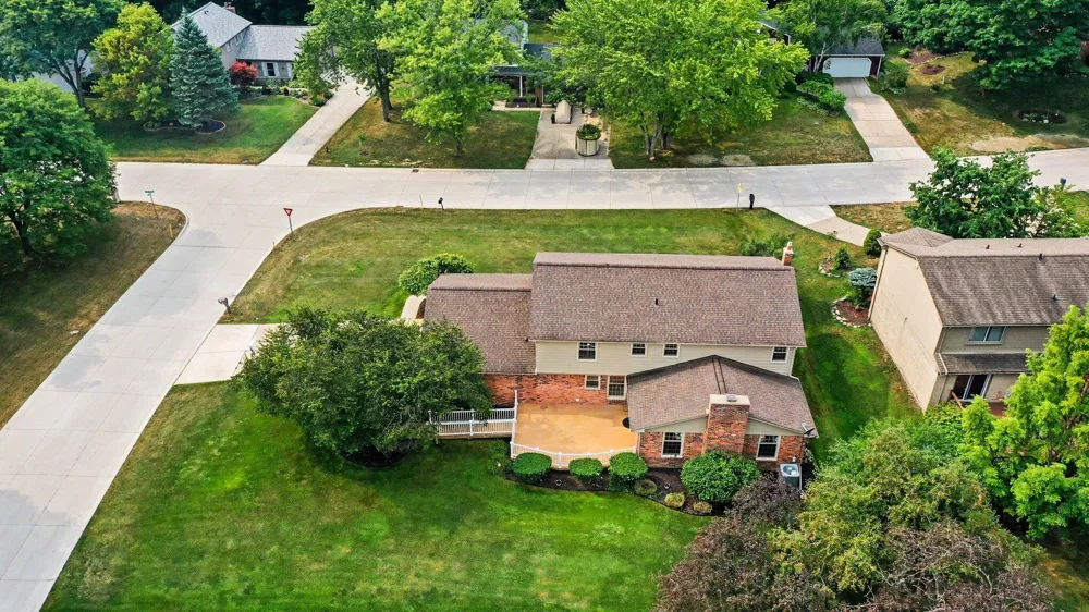 34214 Old Timber Road Farmington, MI 48331