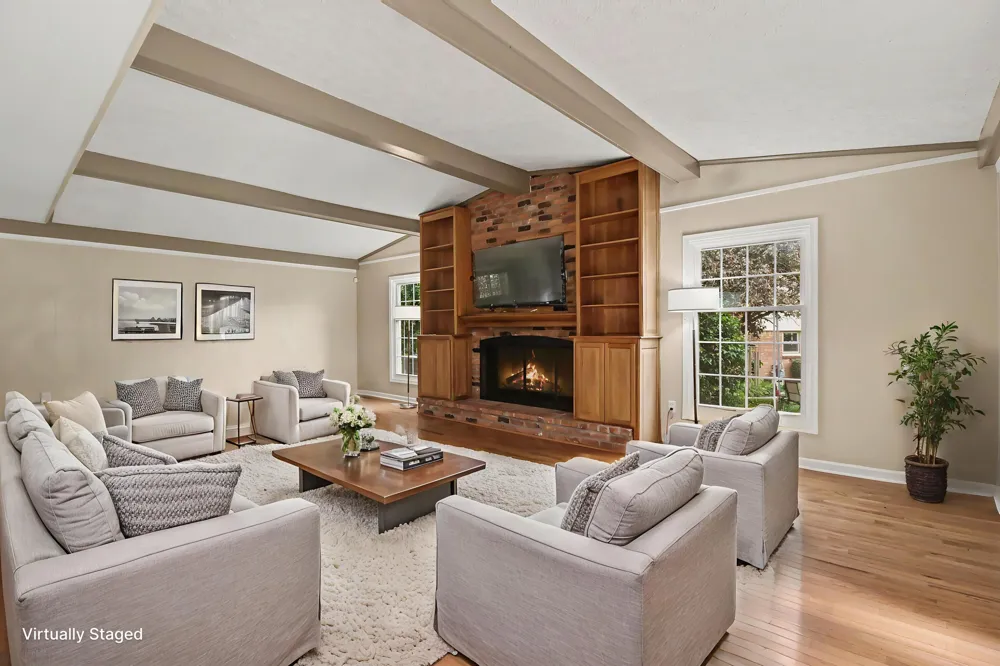 34214 Old Timber Road Farmington, MI 48331