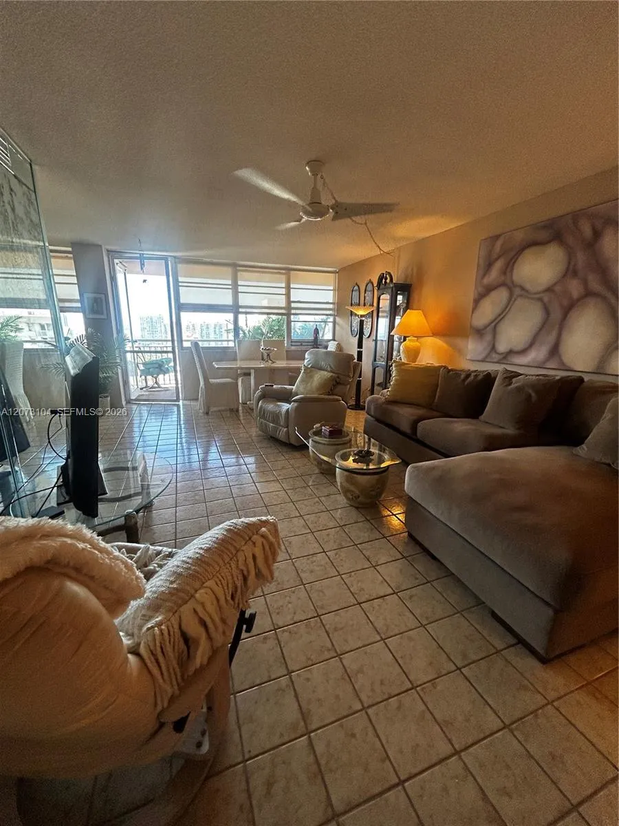 251 174th St #2315 Sunny Isles Beach, FL 33160