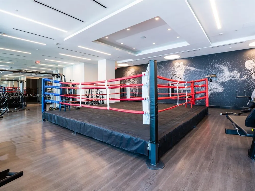 851 NE 1st Ave #3606 Miami, FL 33132