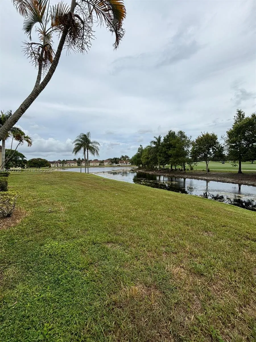 12620 Vista Isles Dr #1015 Sunrise, FL 33325