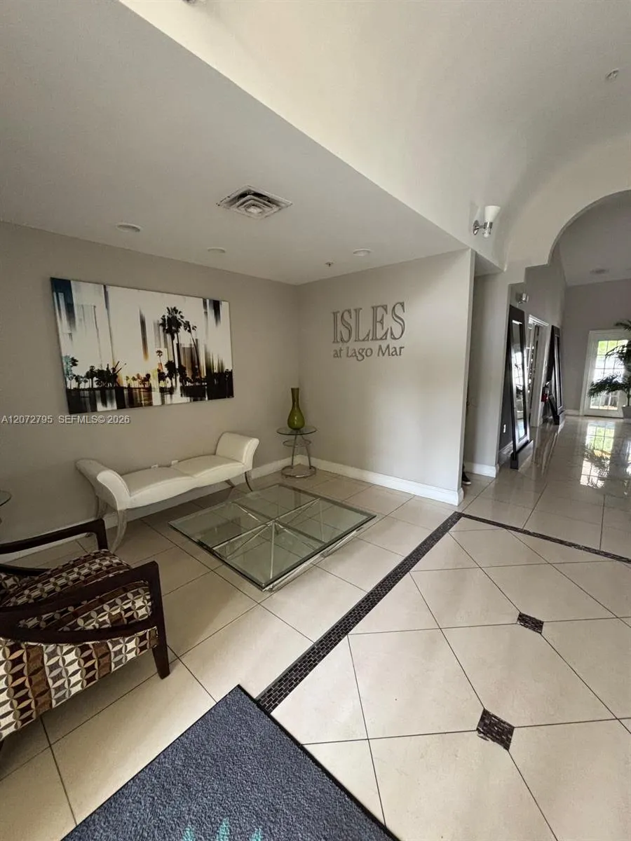 12620 Vista Isles Dr #1015 Sunrise, FL 33325