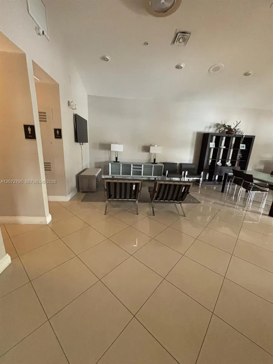 12620 Vista Isles Dr #1015 Sunrise, FL 33325