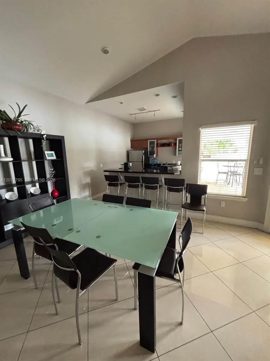 12620 Vista Isles Dr #1015 Sunrise, FL 33325