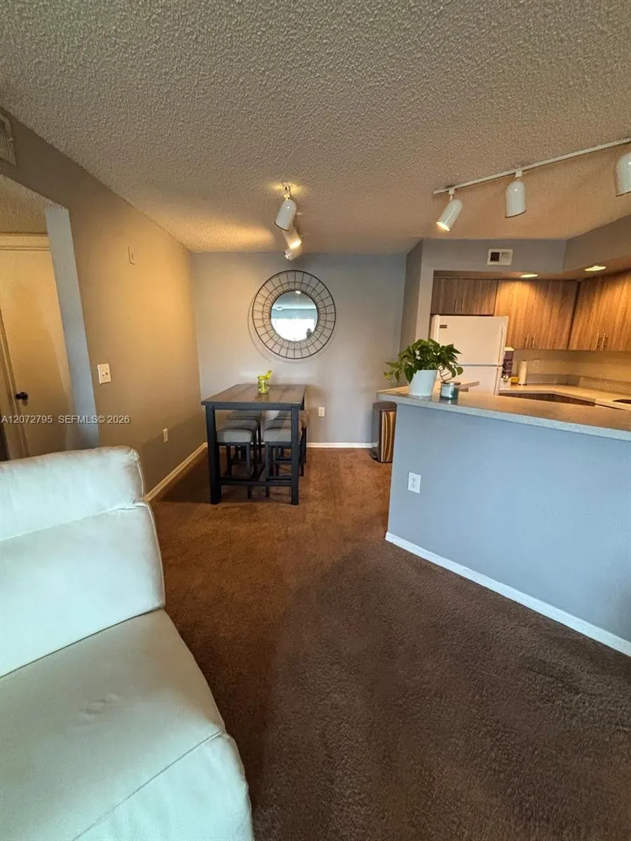 12620 Vista Isles Dr #1015 Sunrise, FL 33325