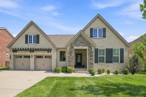 813 Ava Lane