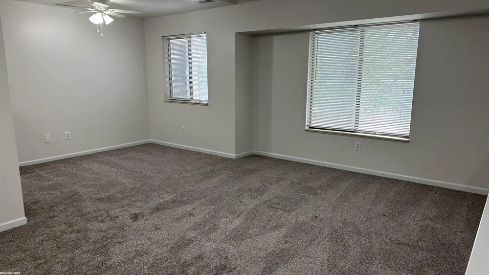 27594 Harrison Woods Lane Harrison Charter Township, MI 48045