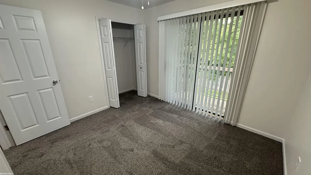 27594 Harrison Woods Lane Harrison Charter Township, MI 48045