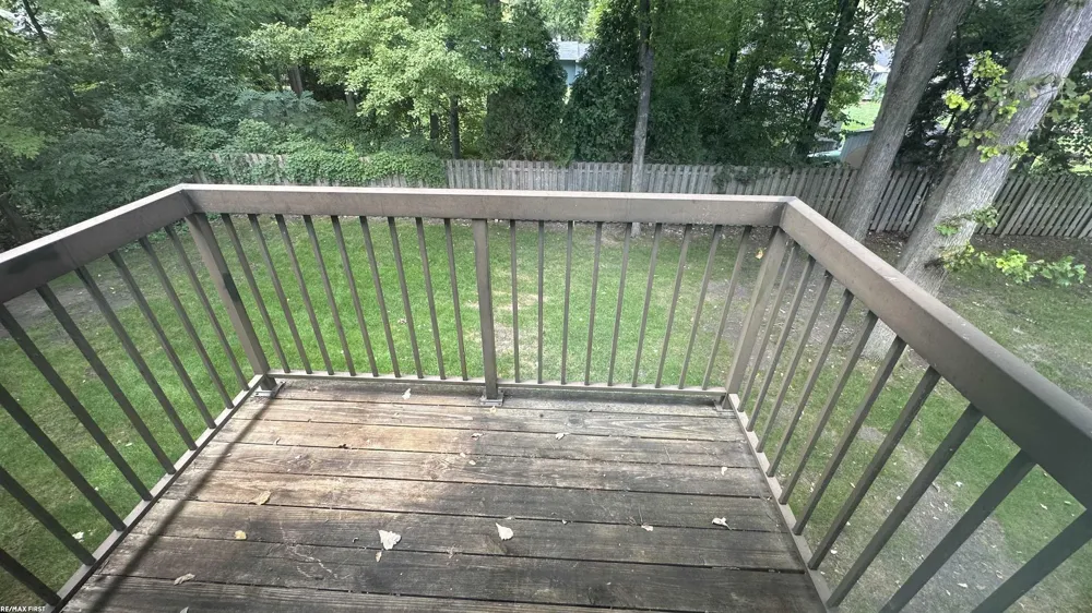 27594 Harrison Woods Lane Harrison Charter Township, MI 48045
