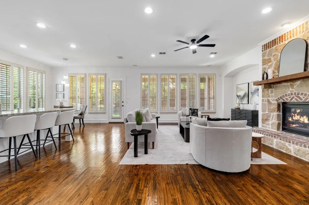 4604 Golden Mew Drive Carrollton, TX 75010