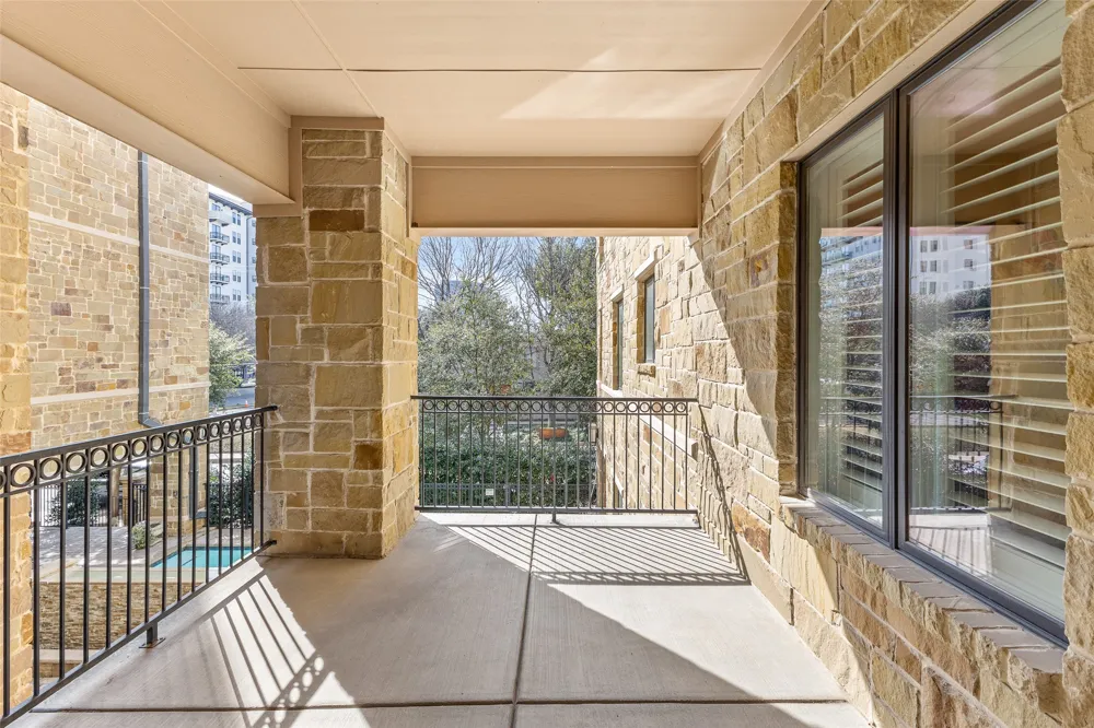 2811 Hood Street #E Dallas, TX 75219