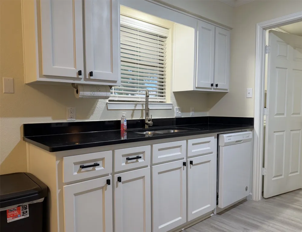 101 Kathryn Drive Sanger, TX 76266