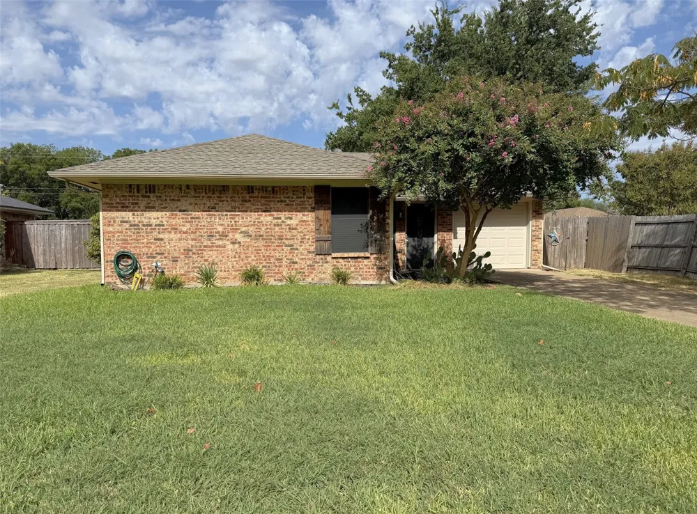 101 Kathryn Drive Sanger, TX 76266