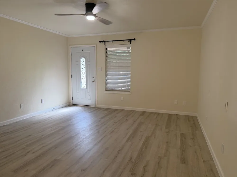 101 Kathryn Drive Sanger, TX 76266