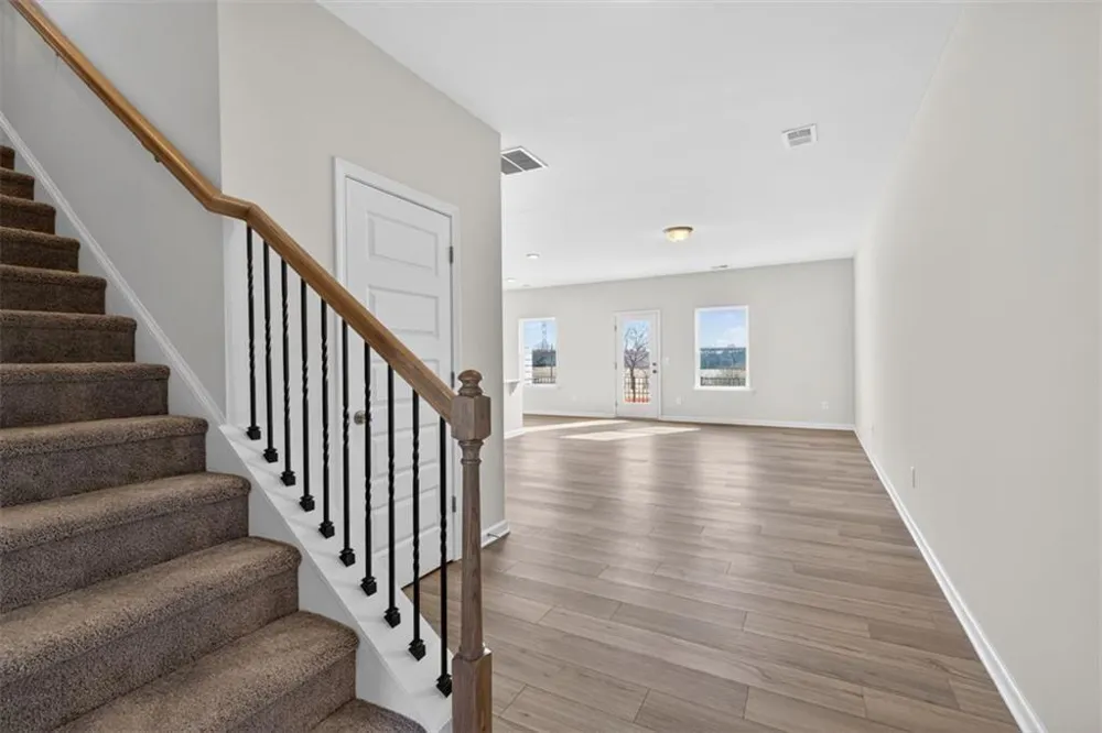 1023 Stiles Circle #40 Cartersville, GA 30120