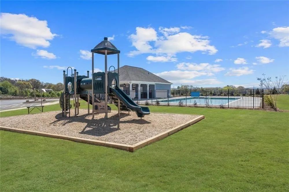 1023 Stiles Circle #40 Cartersville, GA 30120