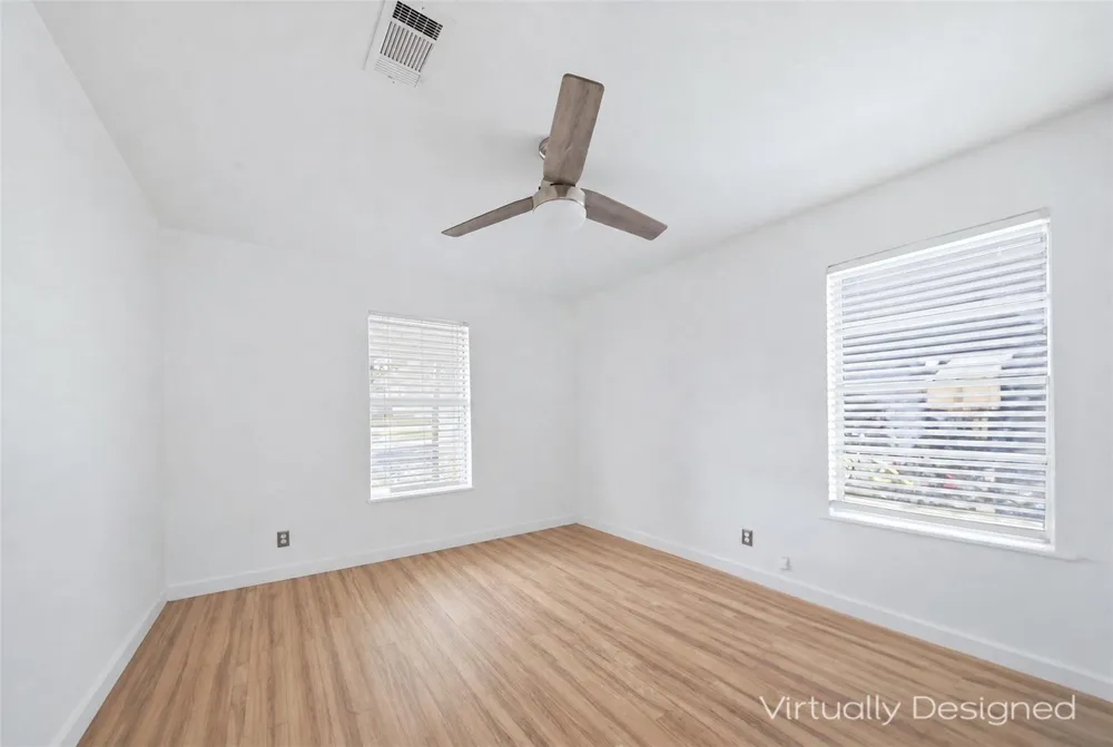 700 Owensville Street Franklin, TX 77856