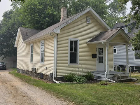 527 Webb Street