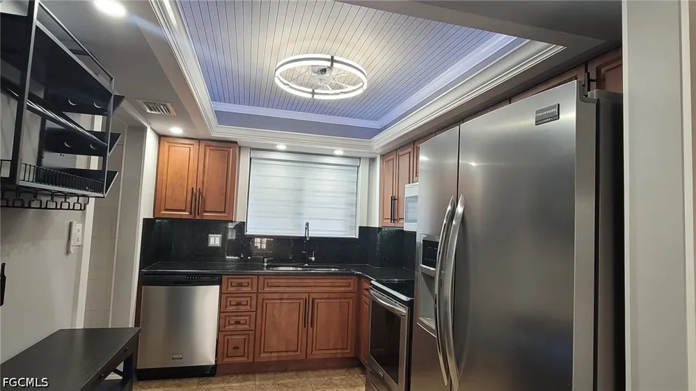 Collier Avenue E #316 Fort Myers, FL 33901