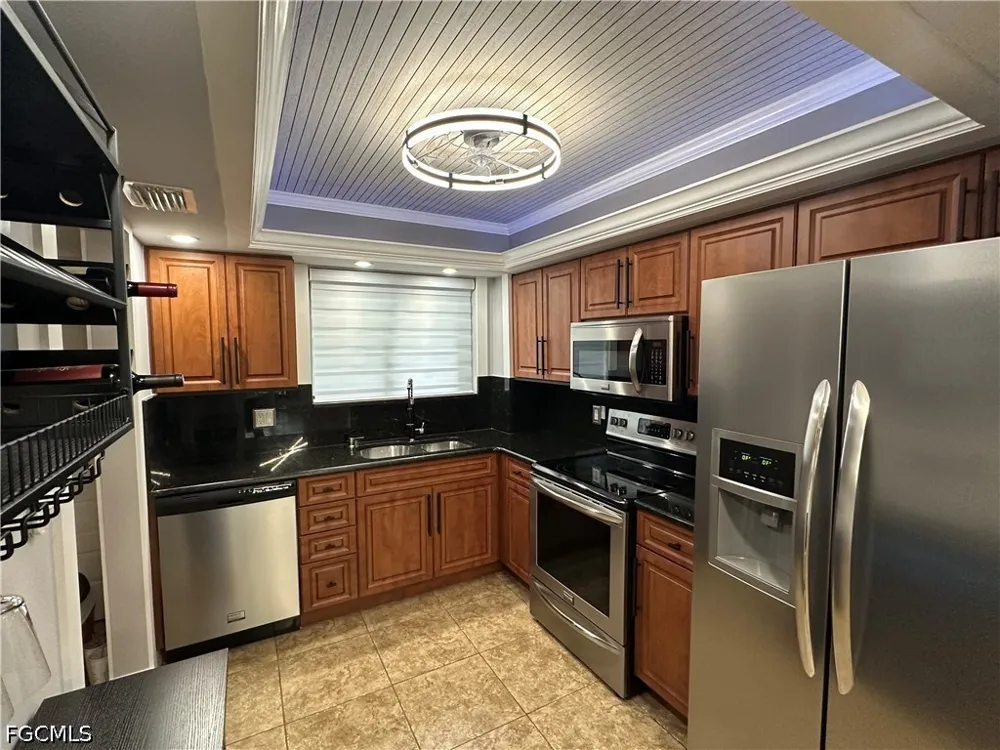 Collier Avenue E #316 Fort Myers, FL 33901